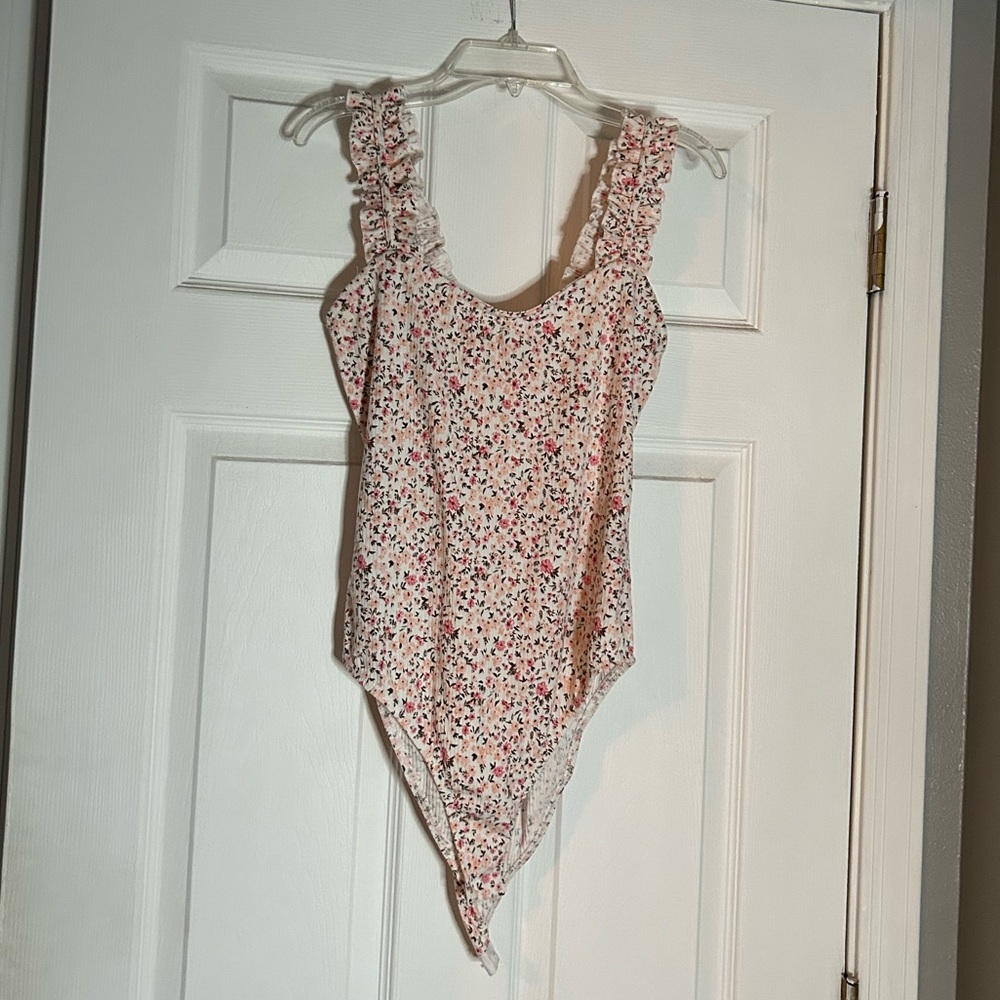 Honey & Sparkle floral bodysuit